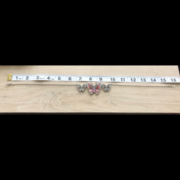 Butterfly Necklace & Earrings - Picture 7 of 8